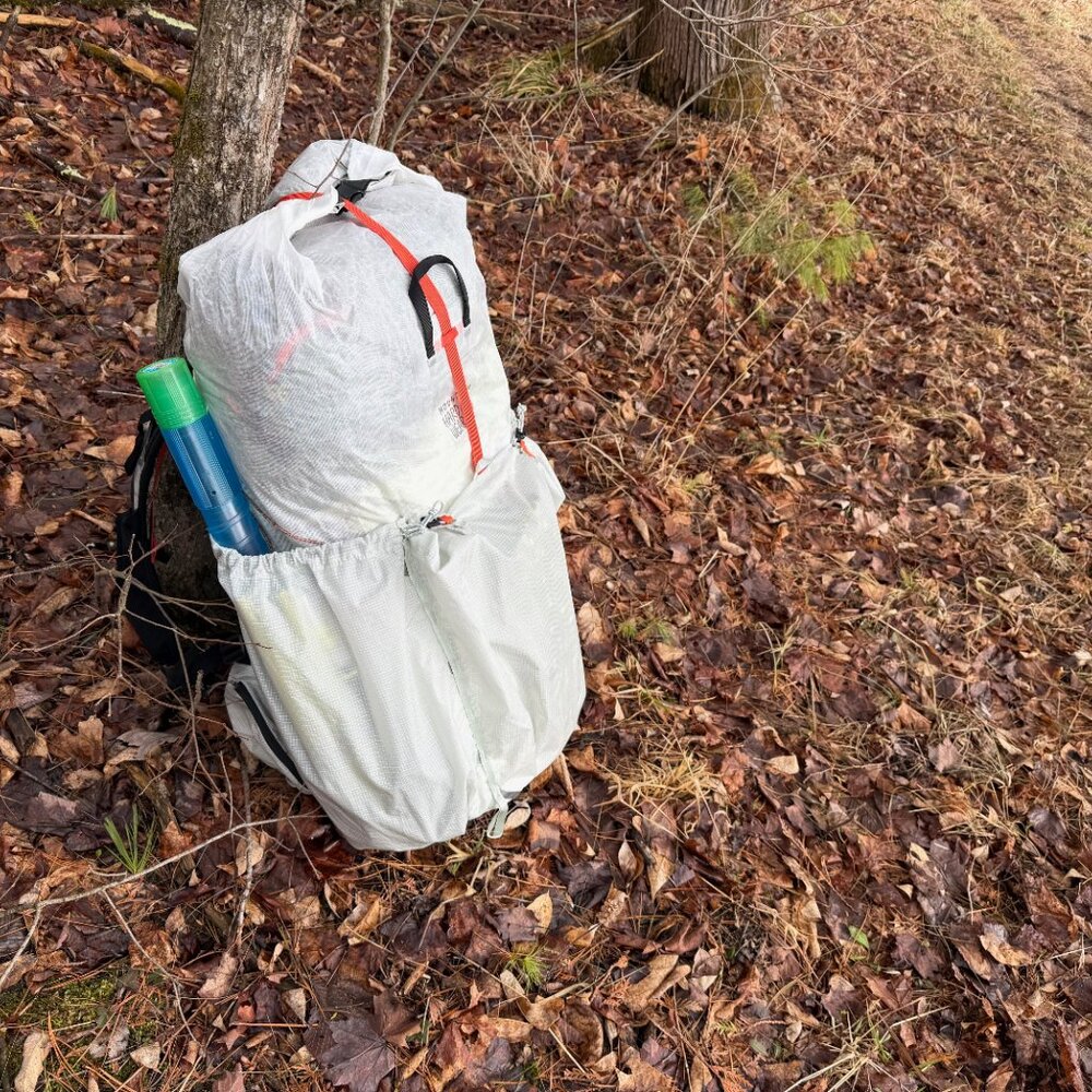 Mountain Hardwear Alakazam 60L Ultralight Backpack (Like New)